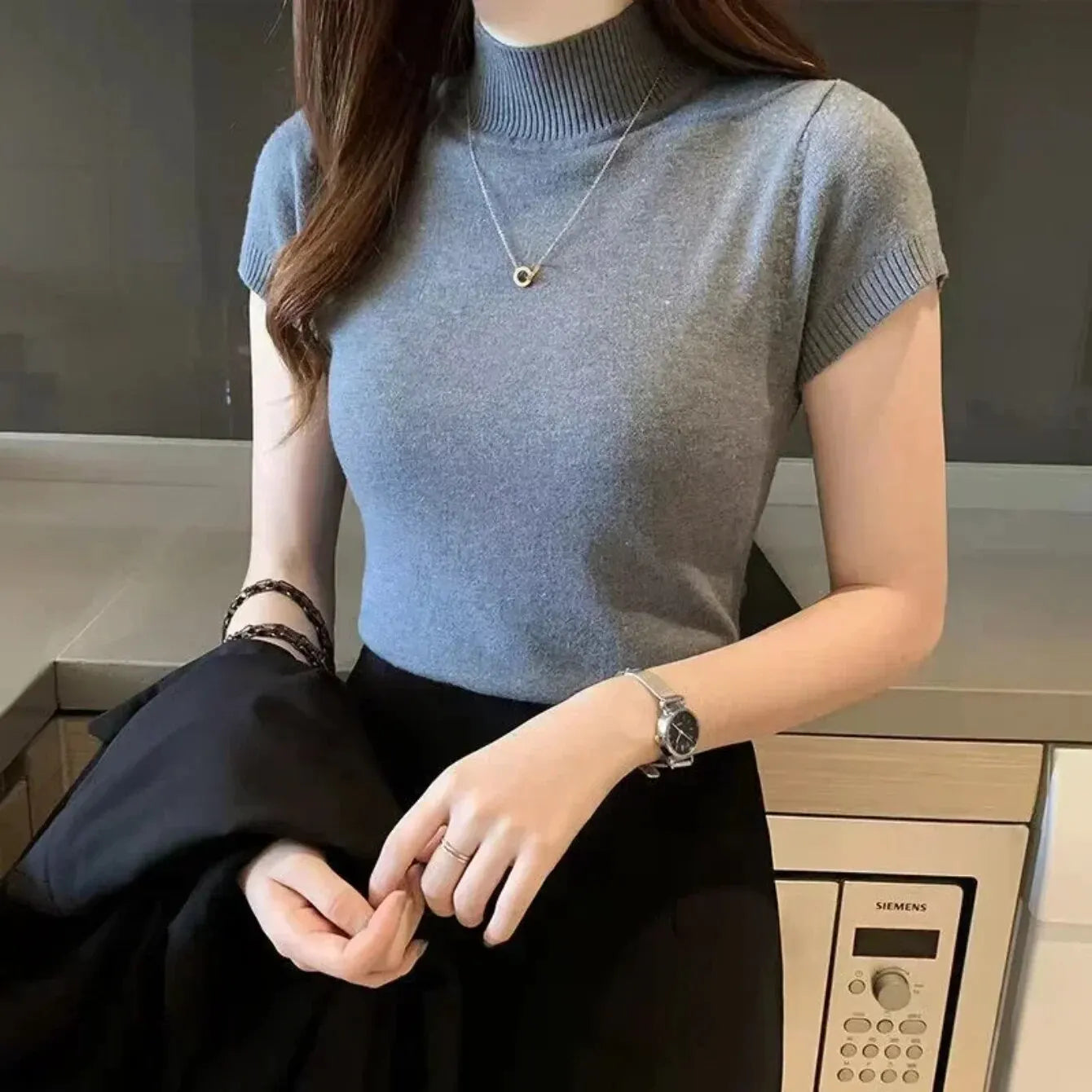 T-Shirt Women's Half-High Neck